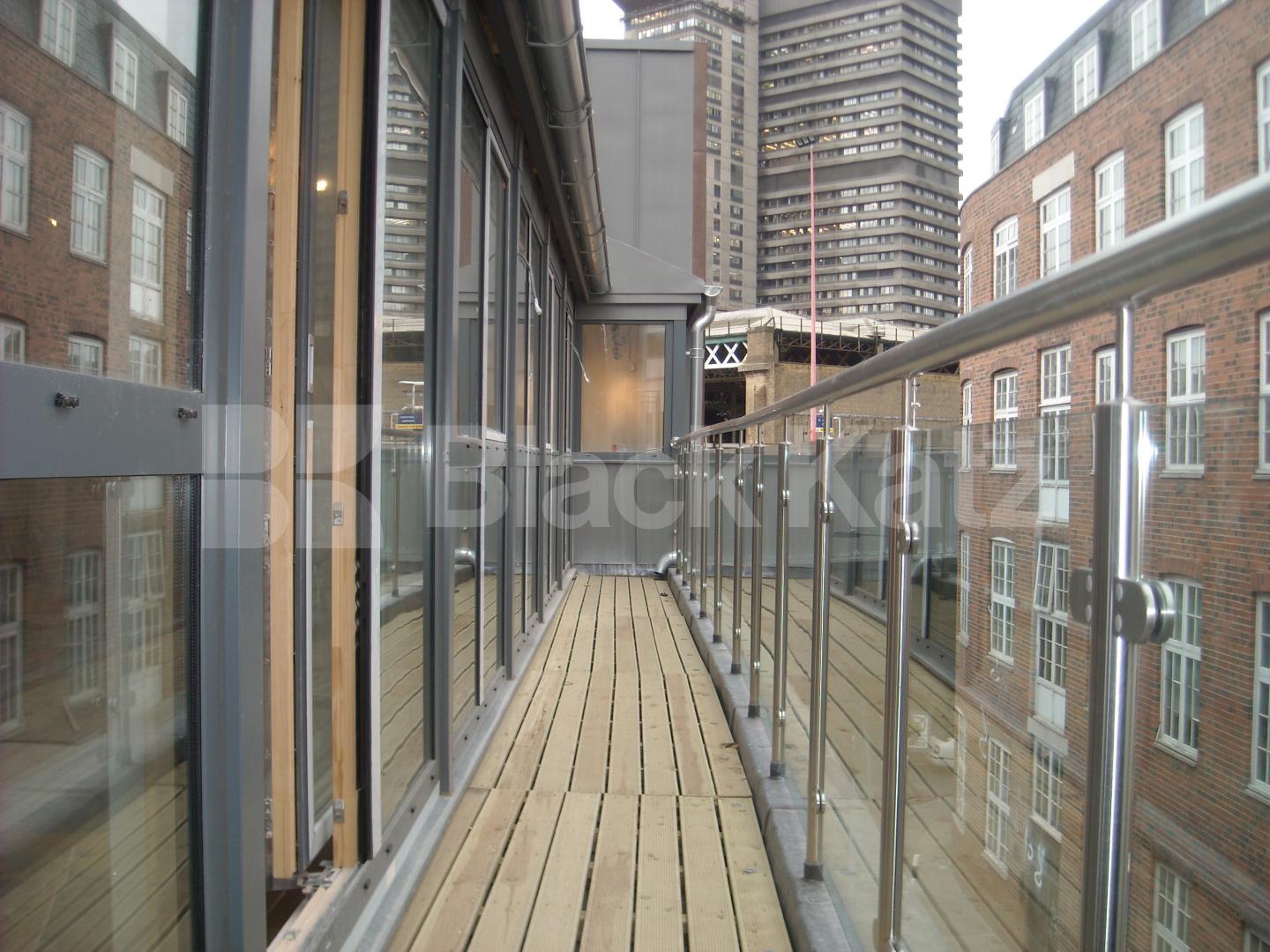 			LET , 4 Bedroom, 1 bath, 1 reception Apartment			 Magdalen Street, London Bridge